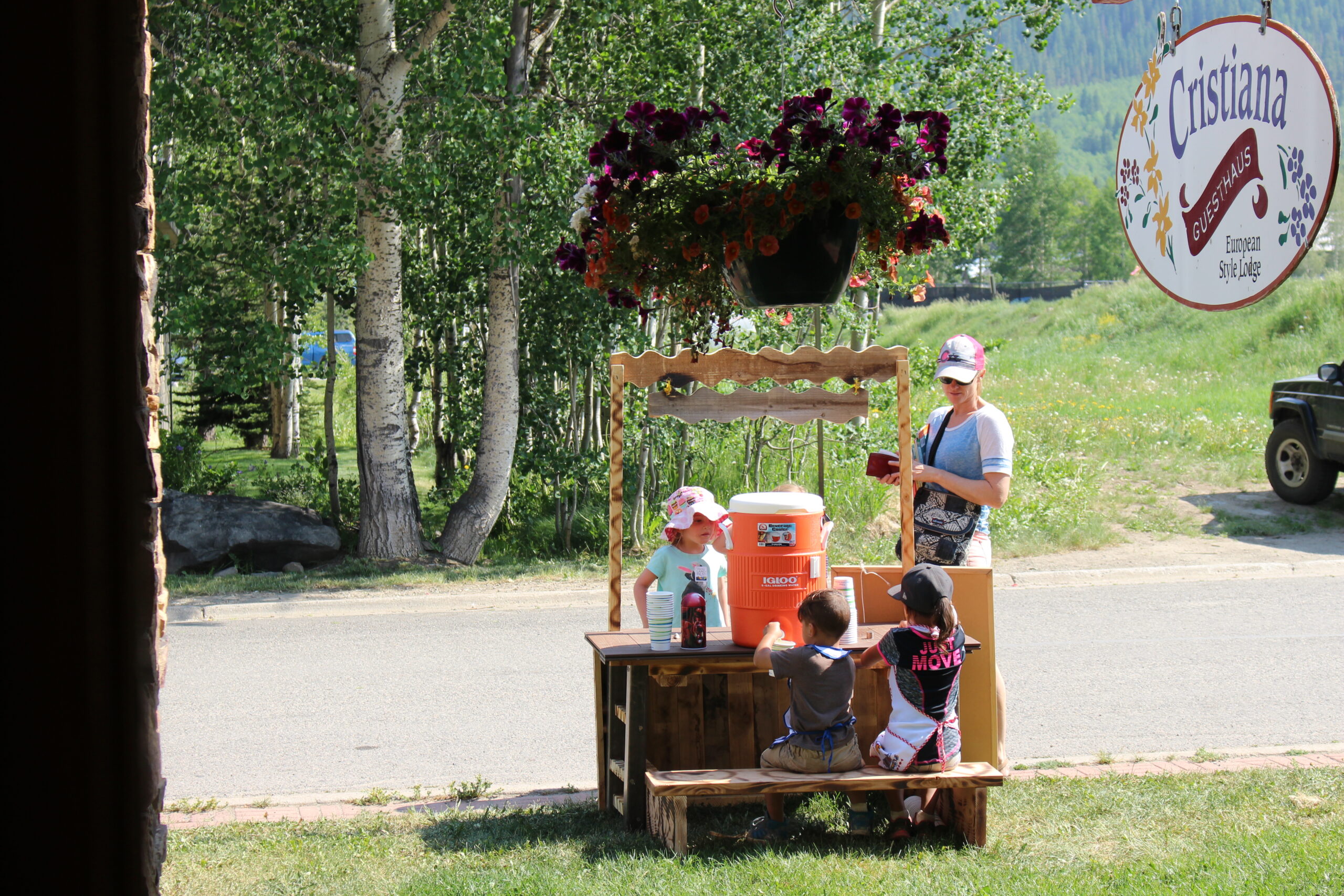 Crested Butte family (and pet) friendly